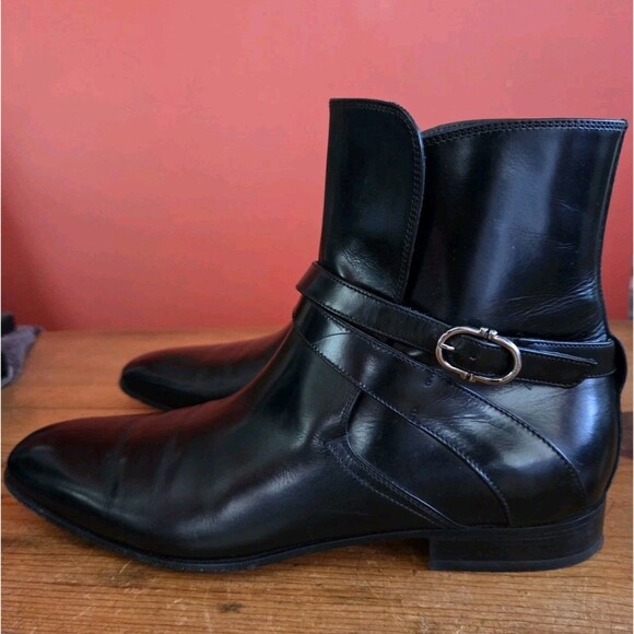 Salvatore Ferragamo Men\'s US 9D Black Leather Buckle Ankle Jodphur Boots EUC main image 12